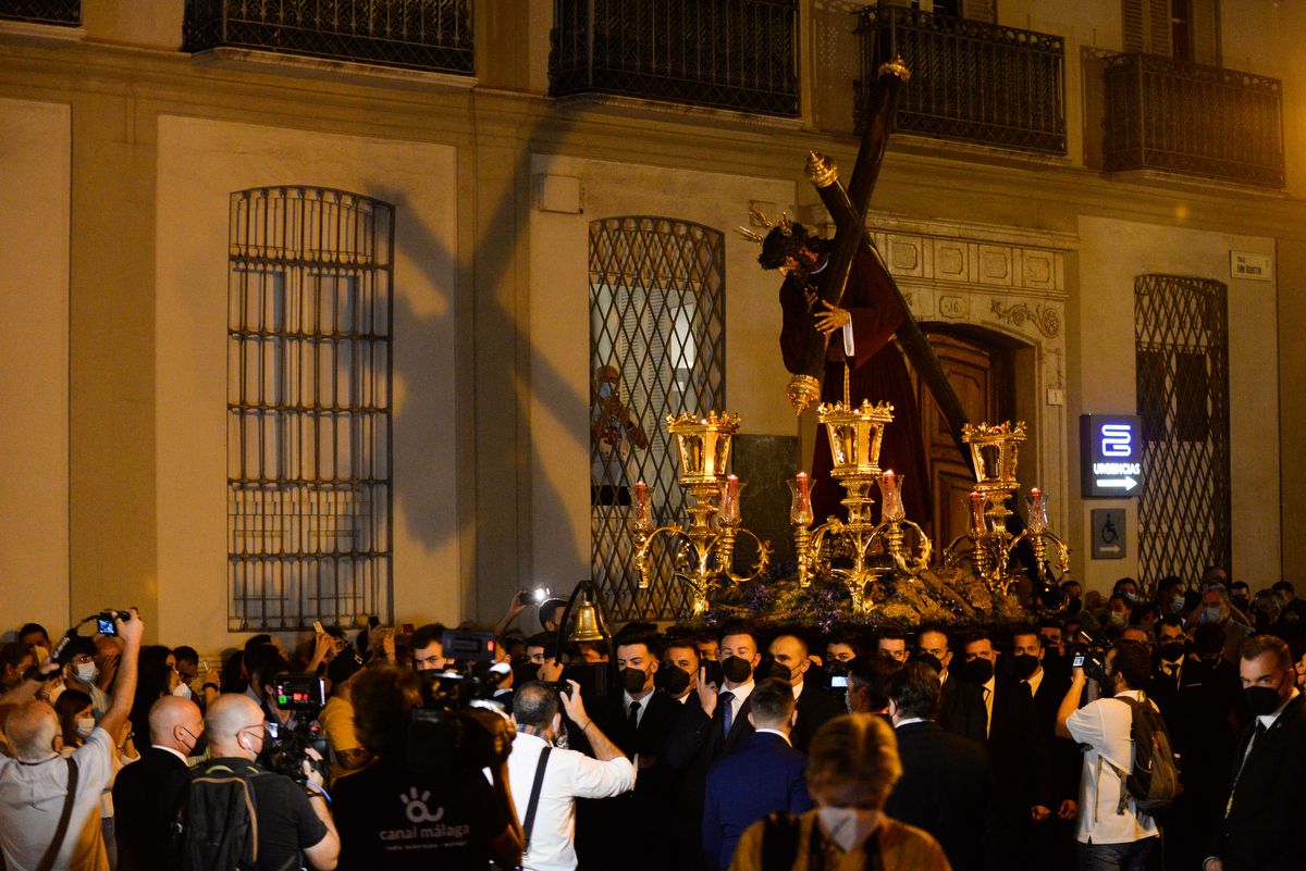 Madrugada de traslados para la veneración 'El Verbo Encarnado' en la Catedral