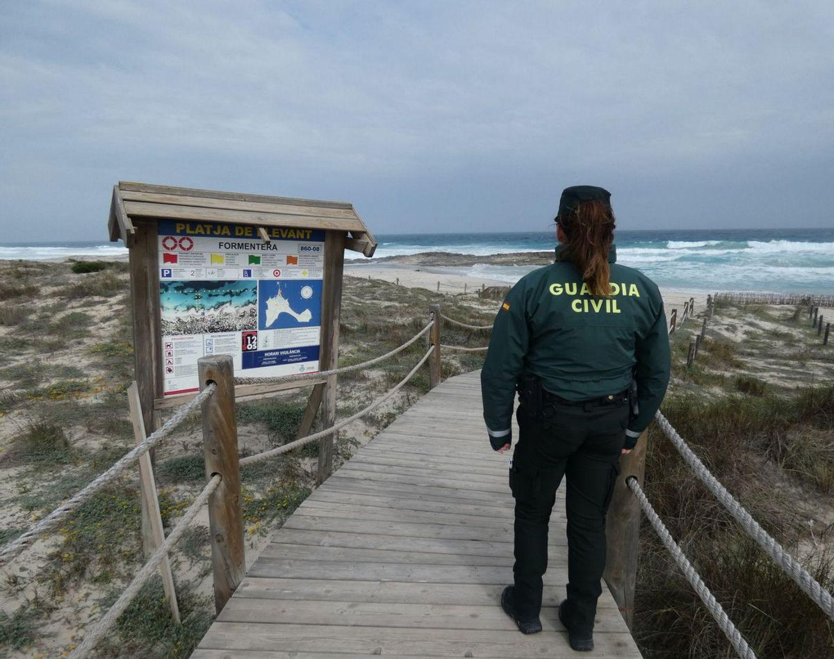 Policía Nacional y Guardia Civil encaran la temporada en Ibiza con más de 180 vacantes