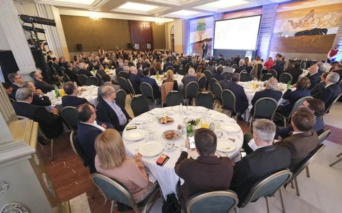 LAS PALMAS DE GRAN CANARIA. Foro Prensa Ibérica en Canarias, Vicepresidente del Gobierno de Canarias,  Román Rodríguez  | 14/01/2020 | Fotógrafo: José Pérez Curbelo