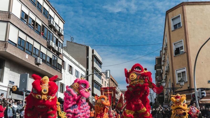 Los mejores planes para celebrar el Año Nuevo chino en Madrid: gastronomía y danzas típicas sin salir de la capital