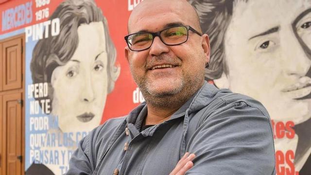 El escritor grancanario Alexis Ravelo, en una imagen de archivo.