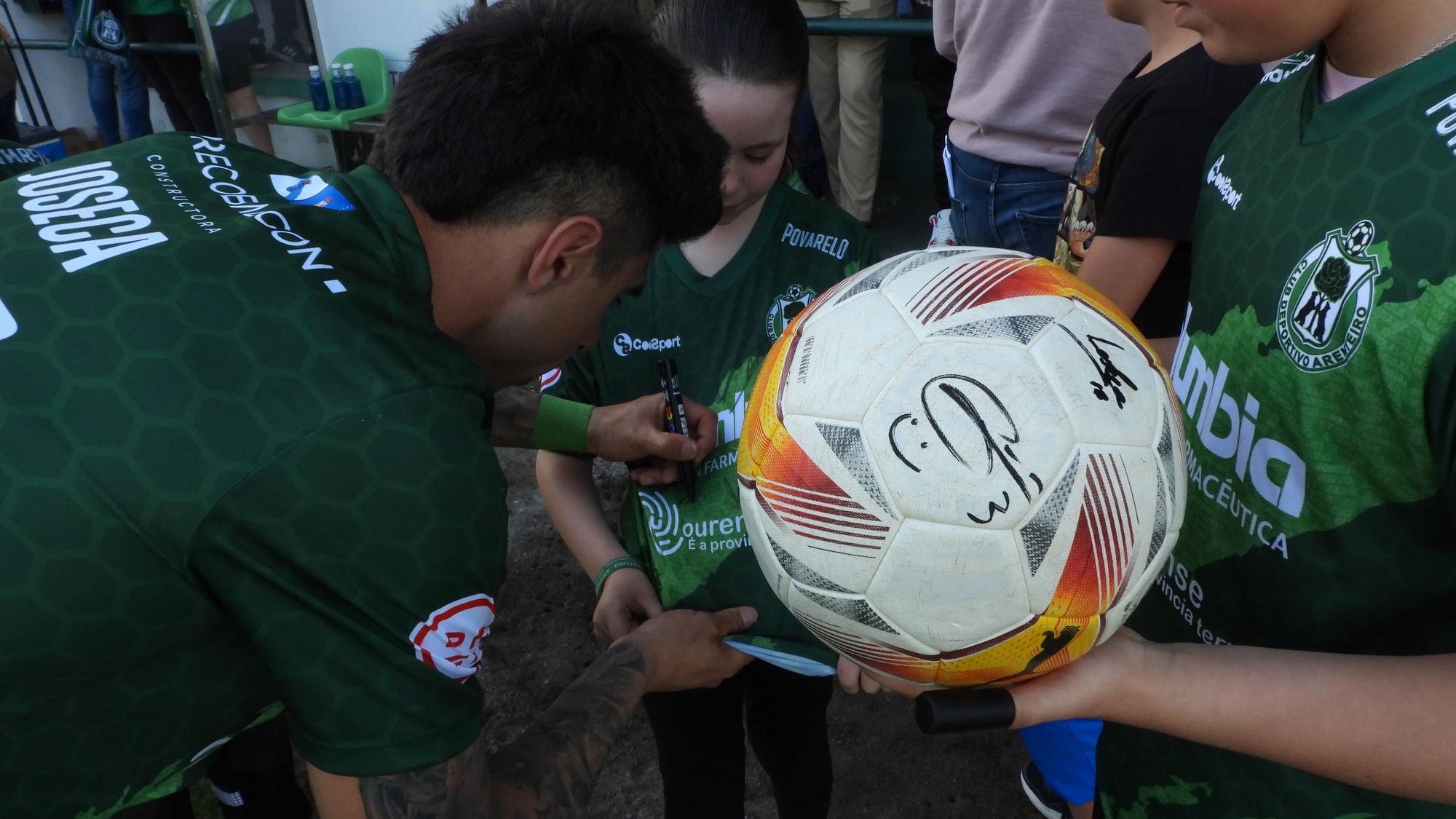 Las mejores imágenes del encuentro entre el Arenteiro y el Burgos Promesas (2-1)