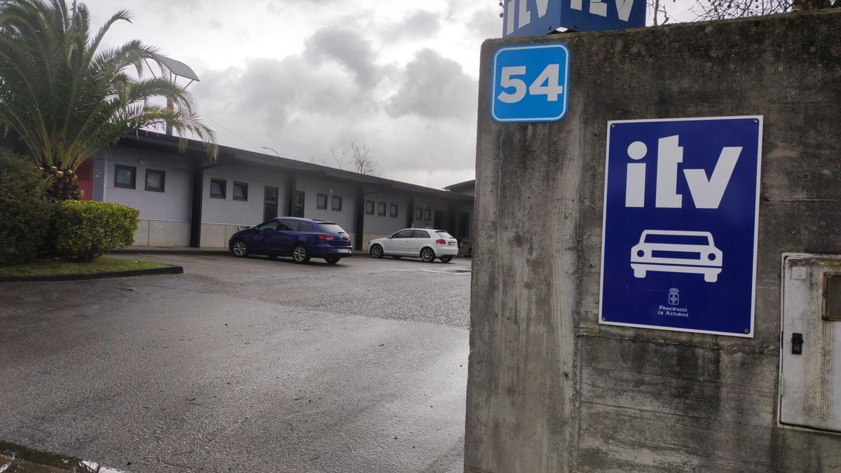 INSTALACIONES DE LA ITV DE JARRIO. USUARIOS. ITV. INSPECCION TECNICA DE VEHICULOS