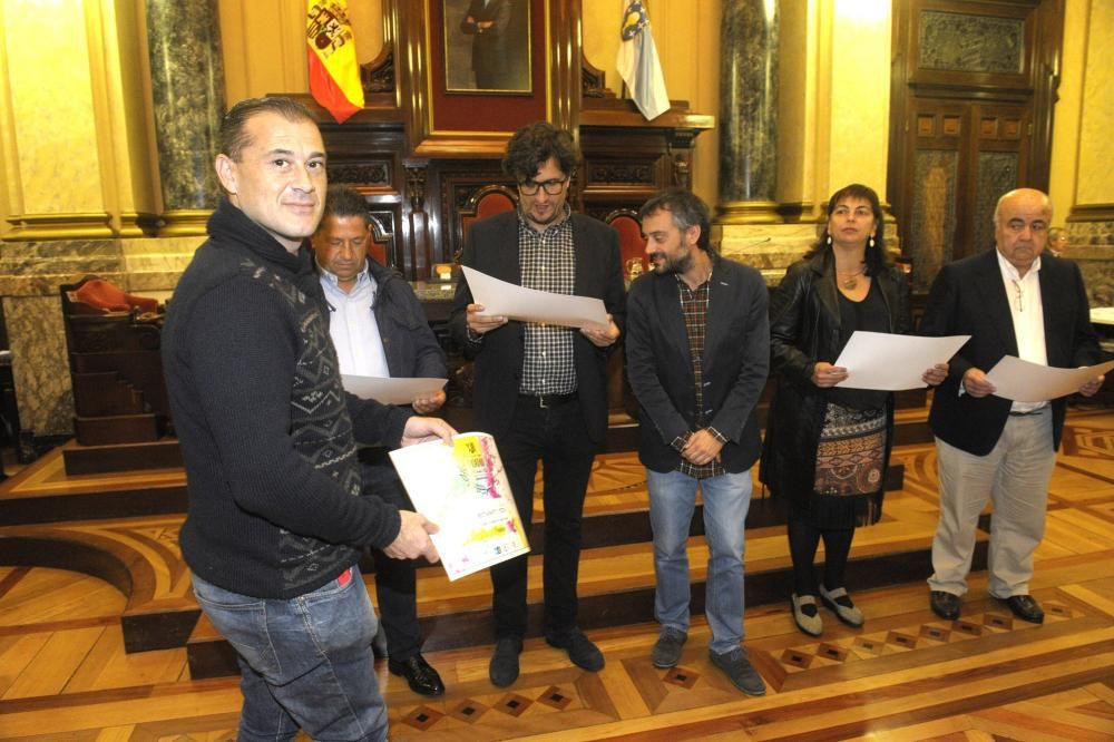 El concurso gastronómico reconoce este año el tartar de jurel de Taberna da Galera, la tapa de mejillón tigre de Oído Cocina y mar de fondo del Surrey como ganadoras entre 93 propuestas presentadas.