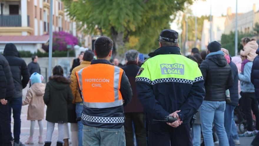 La Agrupación de Protección Civil de Sant Joan reaparece en la Cabalgata de Reyes