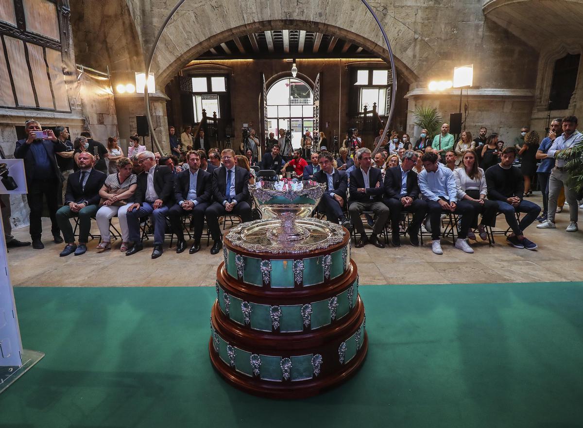 La Ensaladera presidió la presidió la presentación