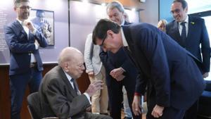 "Catalunya li deu molt", diu Illa de l’obra de Pujol