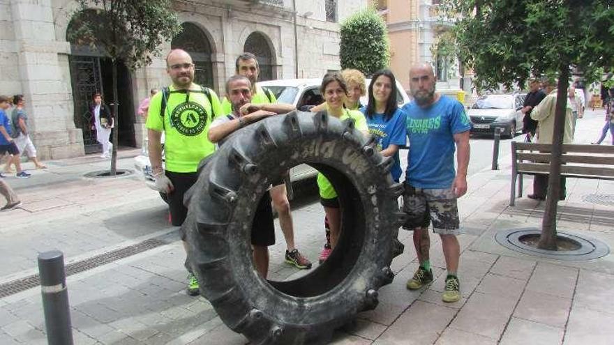 Los voluntarios, en Llanes.