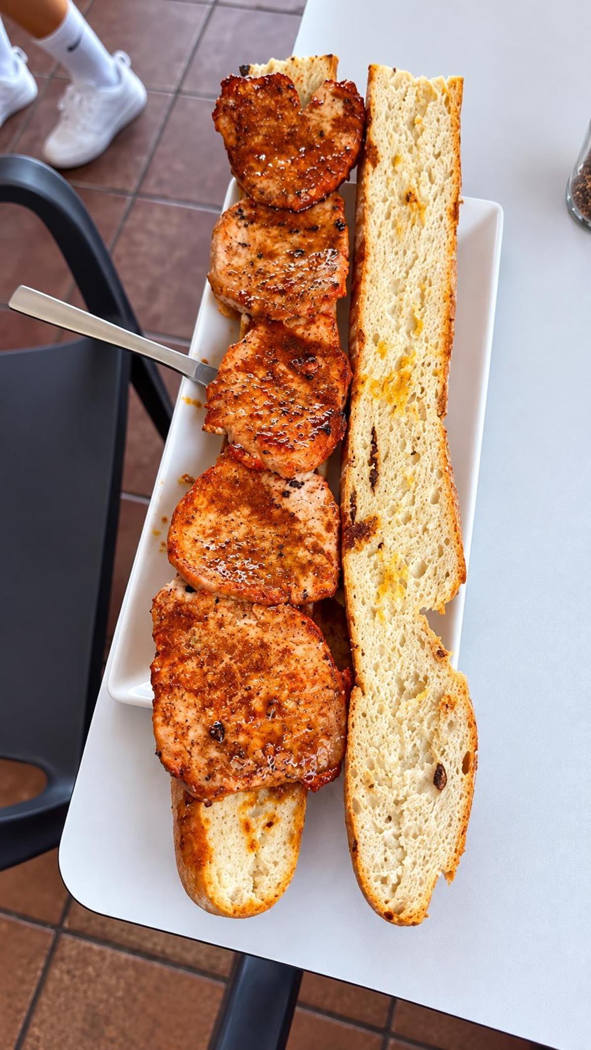 Bocadillo de lomo.