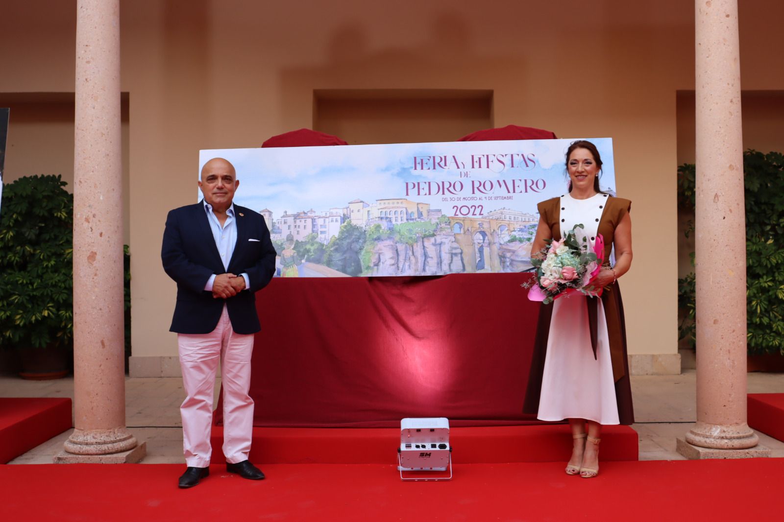 Nombramiento de la presidenta y las damas goyescas de la Feria y Fiestas de Pedro Romero.