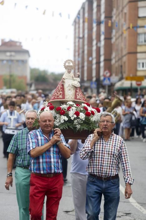 Misa y procesión en Versalles