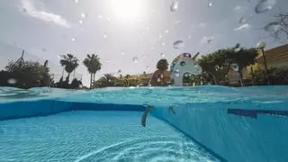 Los ayuntamientos de la comarca de Gibraltar y de Málaga tendrán que justificar el llenado de piscinas privadas