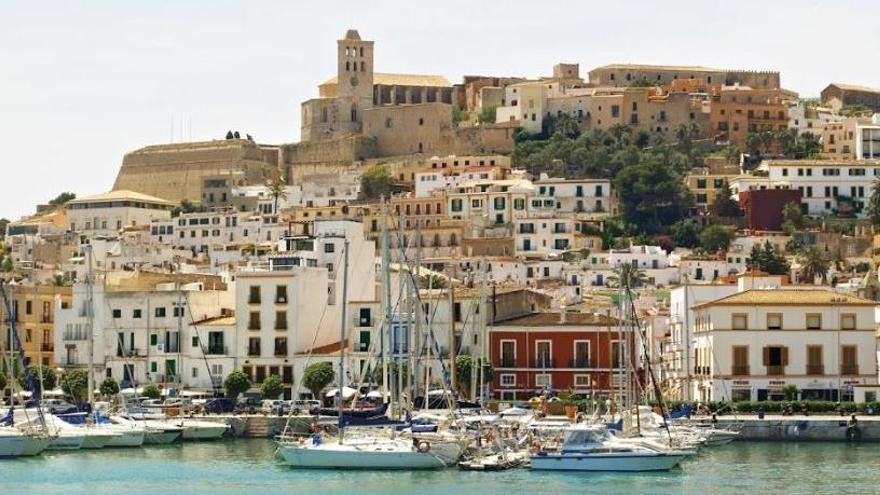 Dalt Vila.