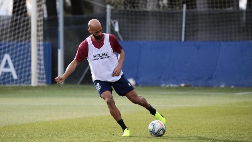 Mikel Rico: &quot;Estaré encantado de acabar en julio, lo más justo es disputar todos los partidos&quot;