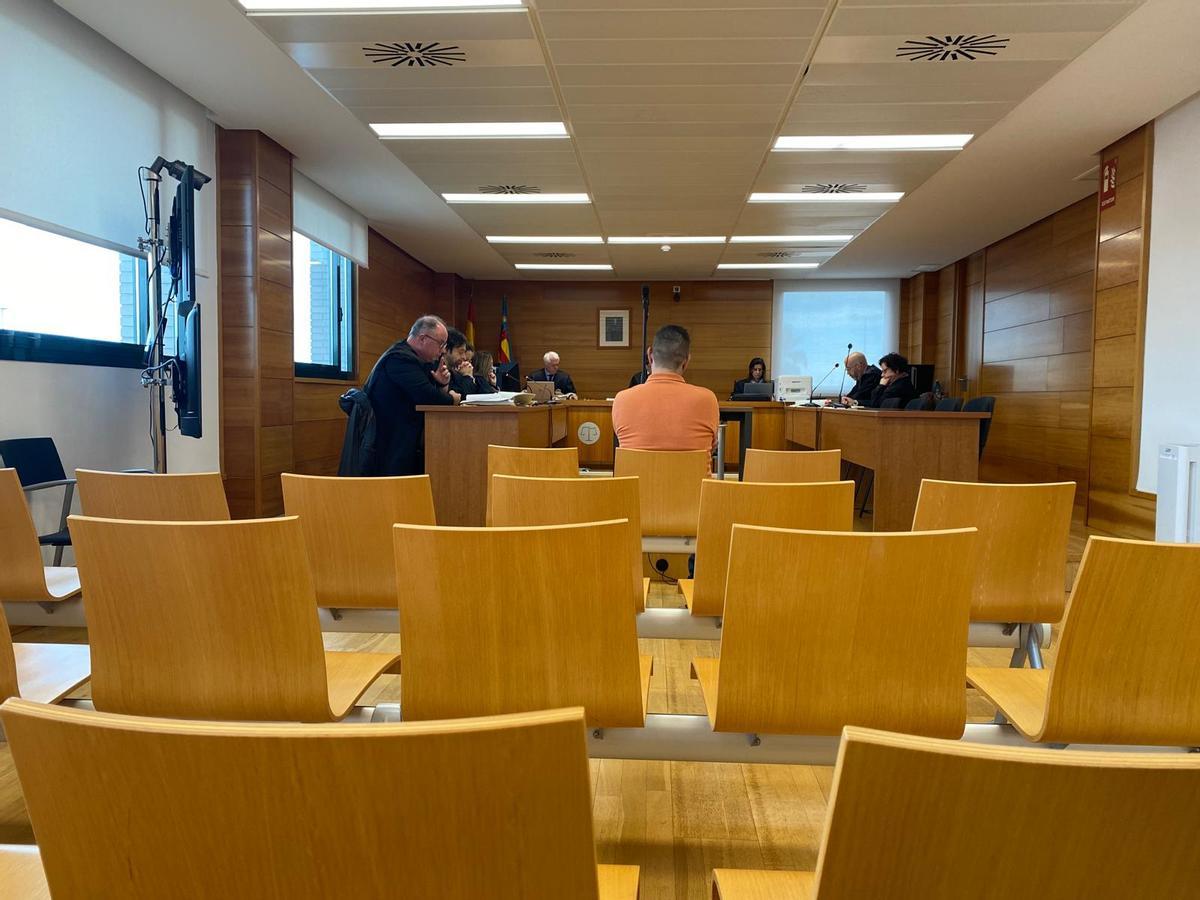 El acusado, este miércoles en la Audiencia Provincial de Castellón.