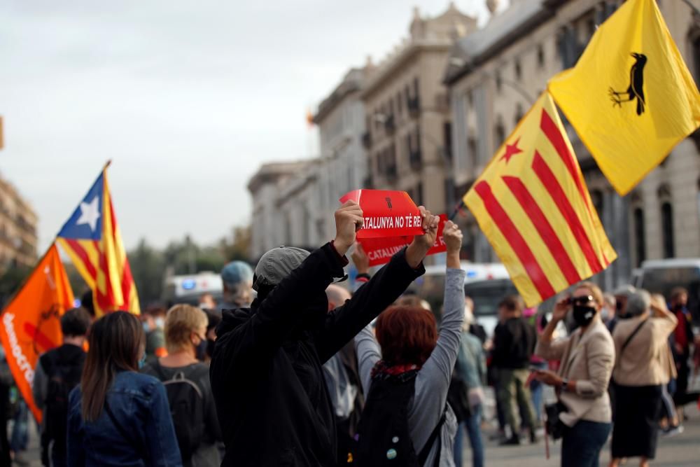 Manifestacions a Barcelona contra la visita del rei Felip VI