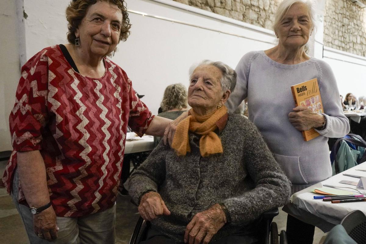 Imatge del dinar d’homenatge a les persones centenàries de Manresa al Museu de l’Aigua i el Tèxtil Imatge del dinar d’homenatge a les persones centenàries de Manresa al Museu de l’Aigua i el Tèxtil
