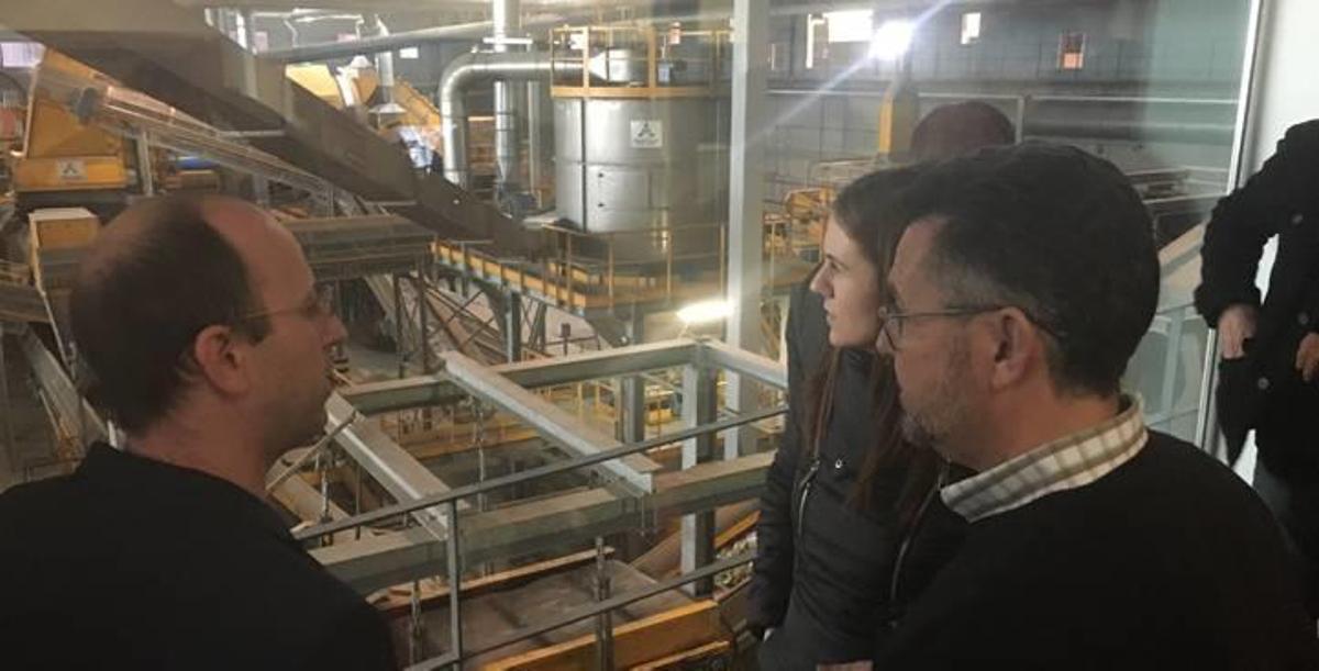 68 euros/año por vivienda La comarca necesitaría dos plantas de valorización como la de Algimia