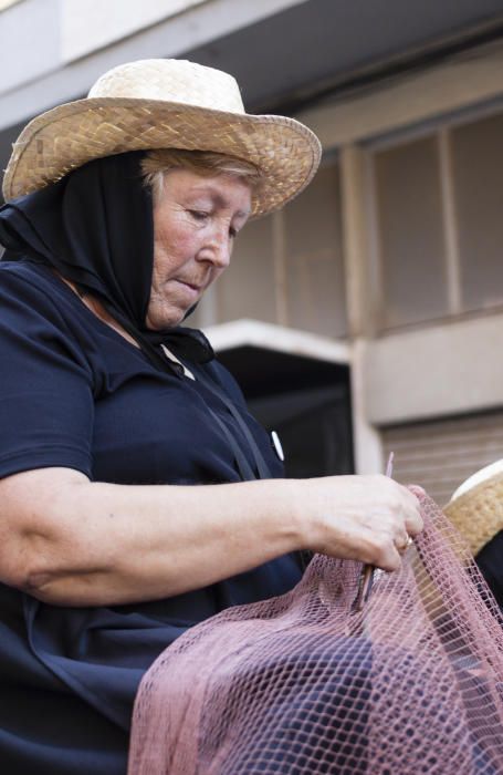 La Cavalcada de la Mar anuncia las fiestas de Sant Pere