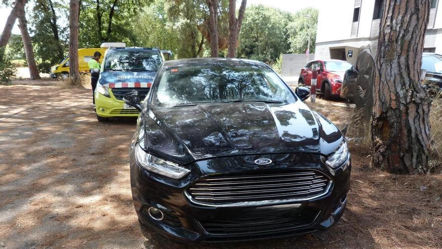 Denuncien el responsable d'una empresa de taxis per fer serveis sense autorització a Vilobí d'Onyar