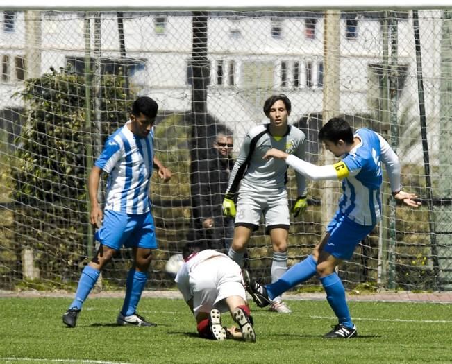 FUTBOL JUVENIL: HURACAN-TAHICHE