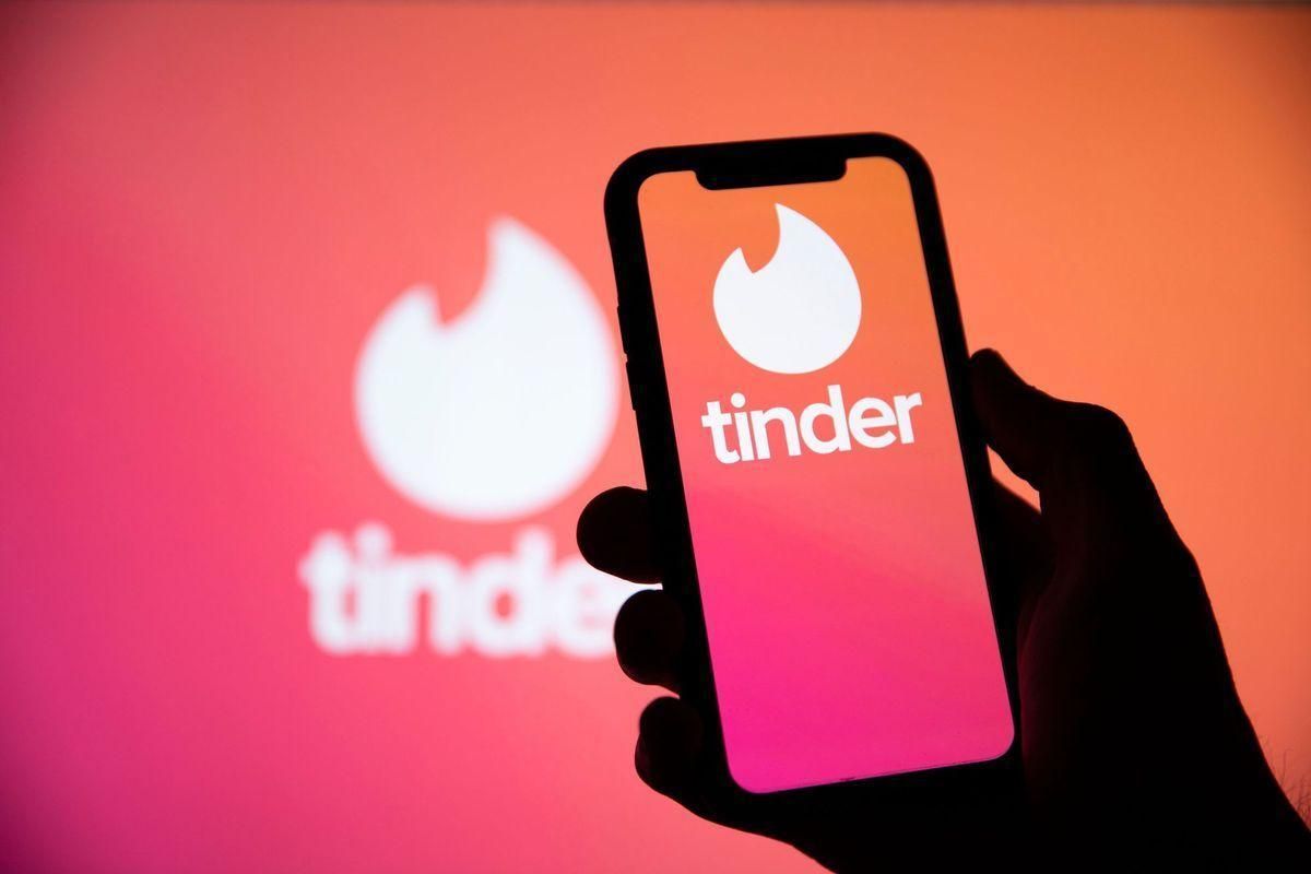 Logo de Tinder.