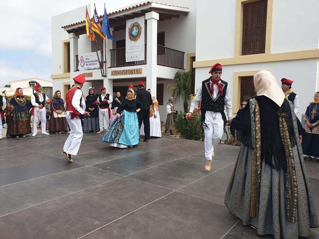 Galería de imágenes de II| Festival Folklòric Illa de Formentera