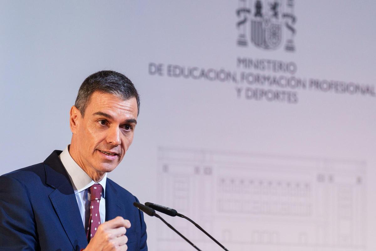 El presidente del Gobierno, Pedro Sánchez, durante la jornada ‘Formación Profesional y Empresa: la alianza que impulsa el futuro’, en el Ministerio de Educación, a 4 de febrero de 2026, en Madrid (España). La cita, en la que también interviene la ministra
