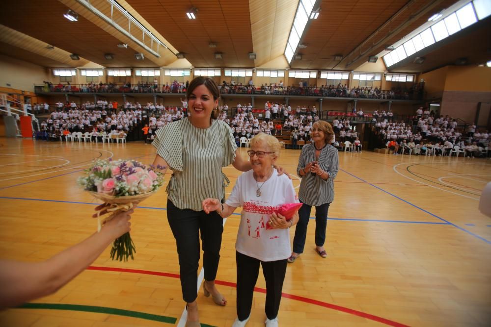 Jornada deportiva de los mayores en el Cabanyal