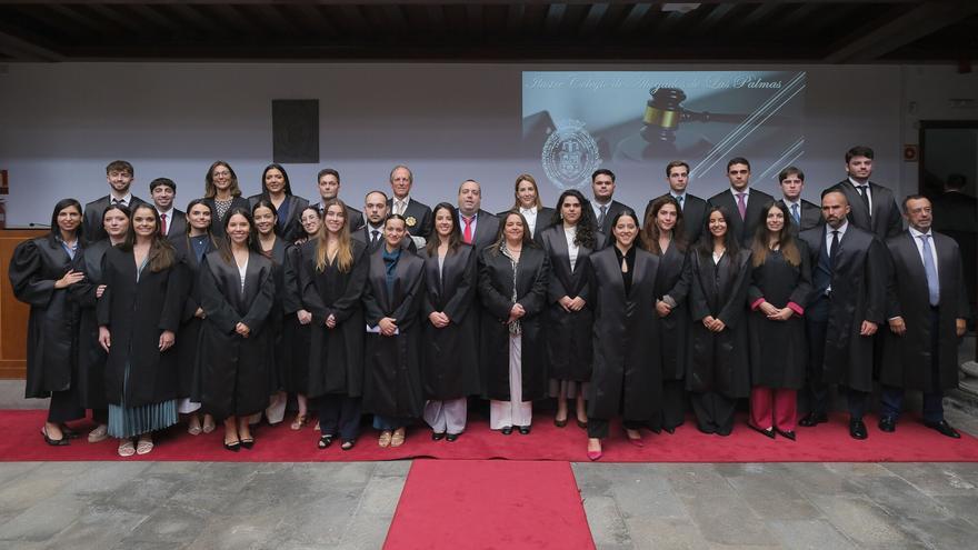 El Colegio de Abogados de Las Palmas recibe a 33 nuevos letrados