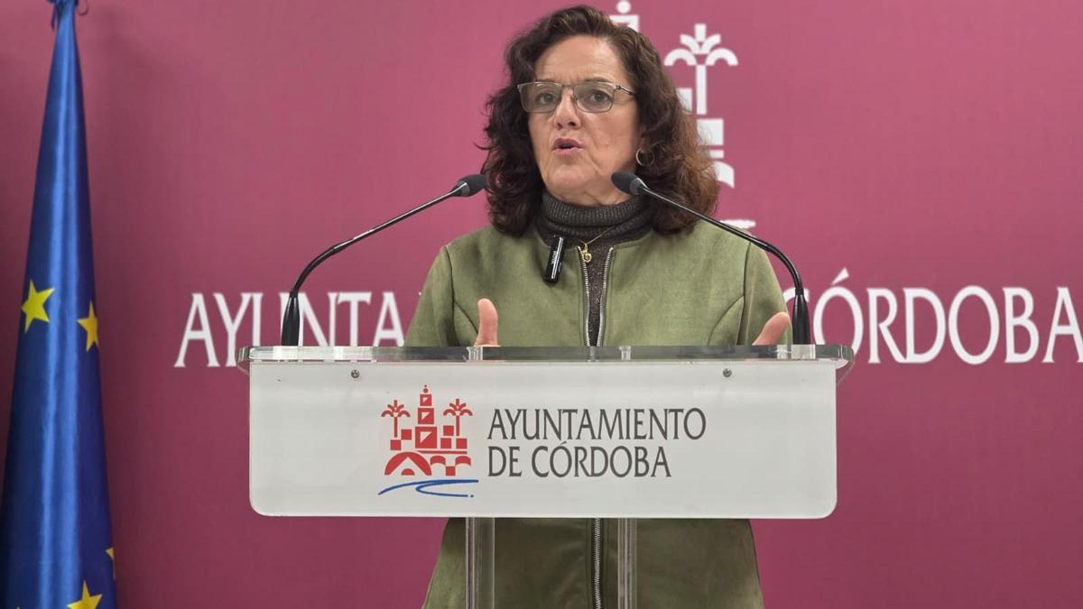 La concejala socialista en el Ayuntamiento de Córdoba Isabel Bernal.