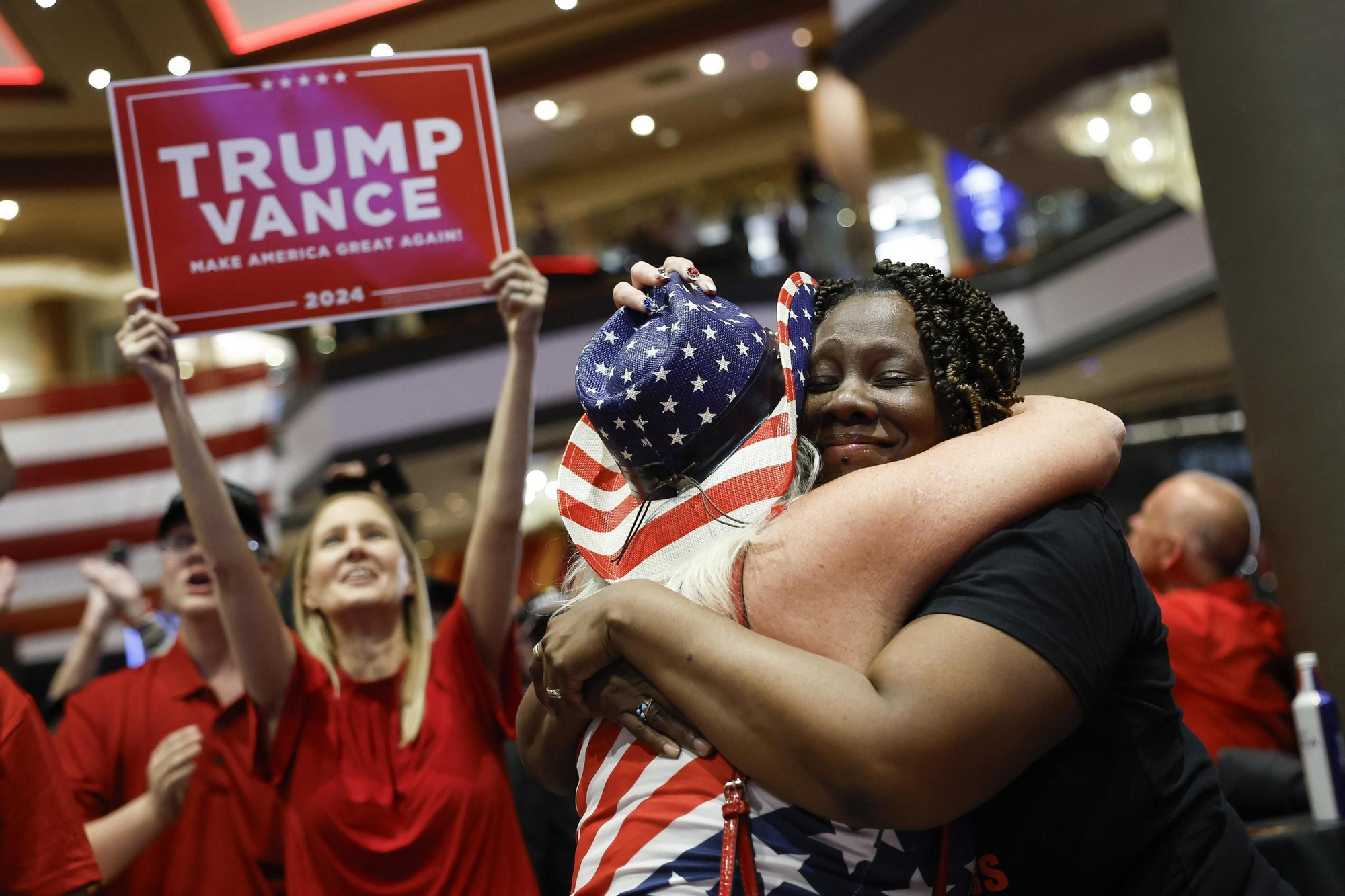 Imágenes | Donald Trump y sus seguidores celebran la victoria en las elecciones en EEUU