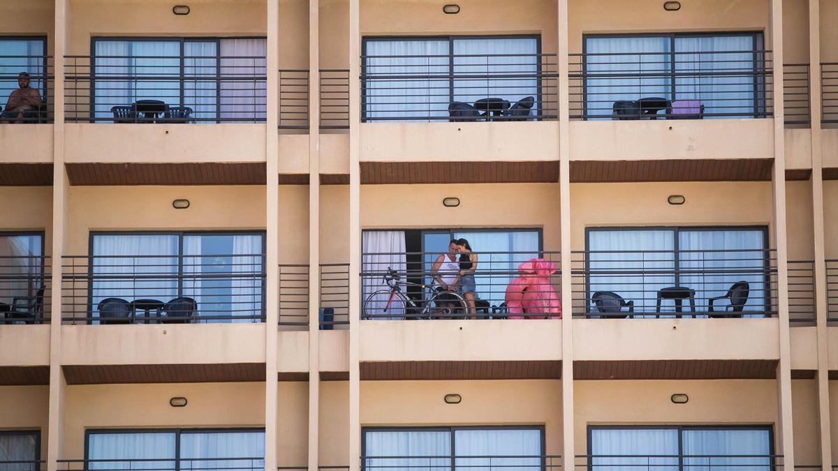Bloque de apartamentos en una zona costera del Archipiélago.