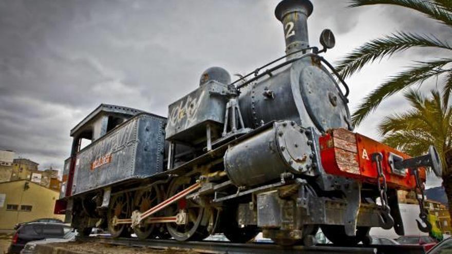 El Ayuntamiento restaurará la locomotora del antiguo Xitxarra