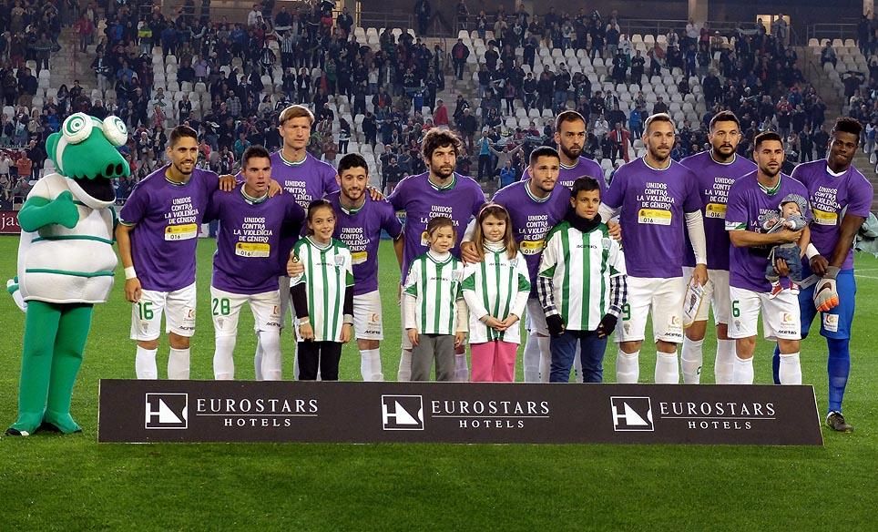 FOTOGALERÍA / Las mejores imágenes del Córdoba-Real Oviedo