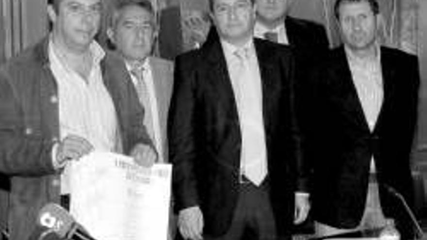 Juan Carlos Zambrano gana el Premio de la Cámara pacense