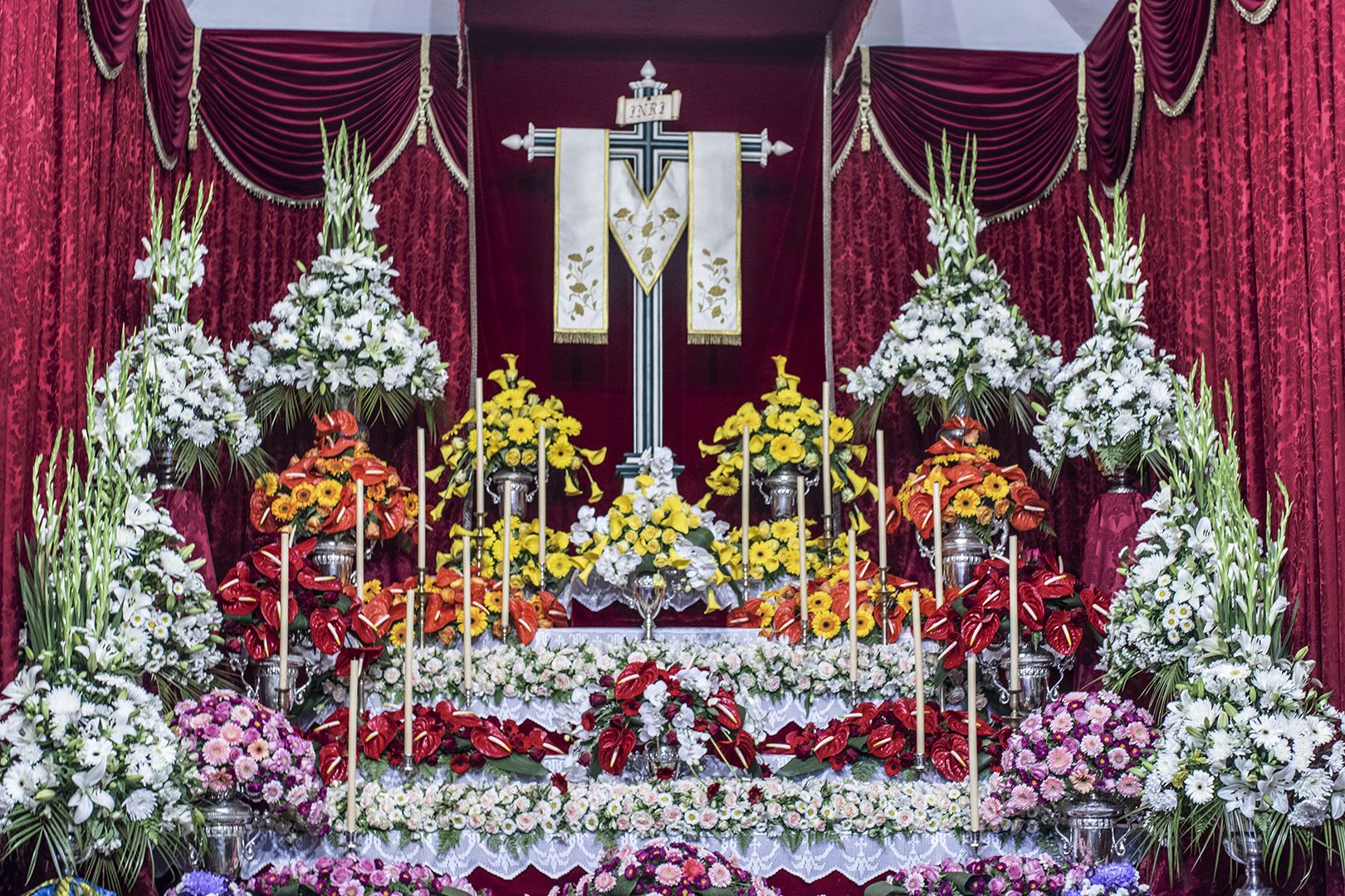 Cruz de la calle El Medio