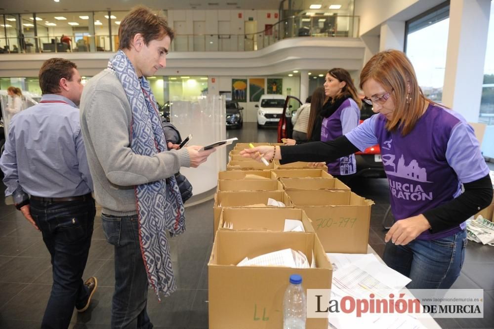 Entrega de dorsales para la Murcia Maratón