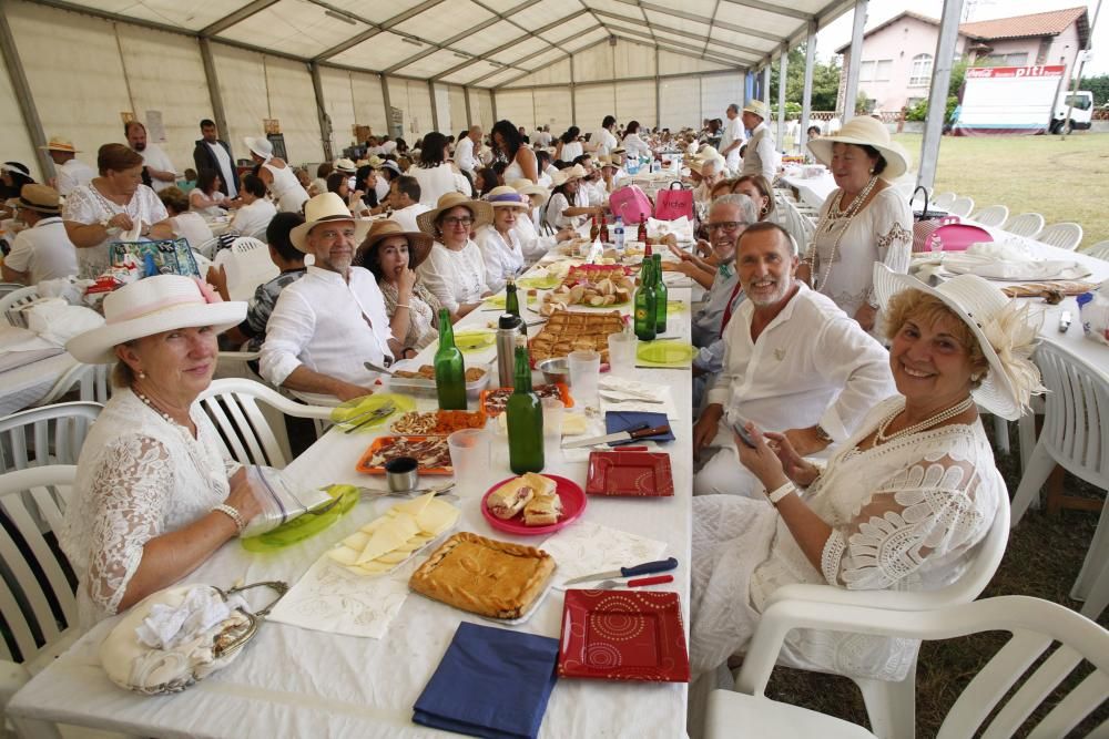 Trasona le pone son cubano a su fiesta