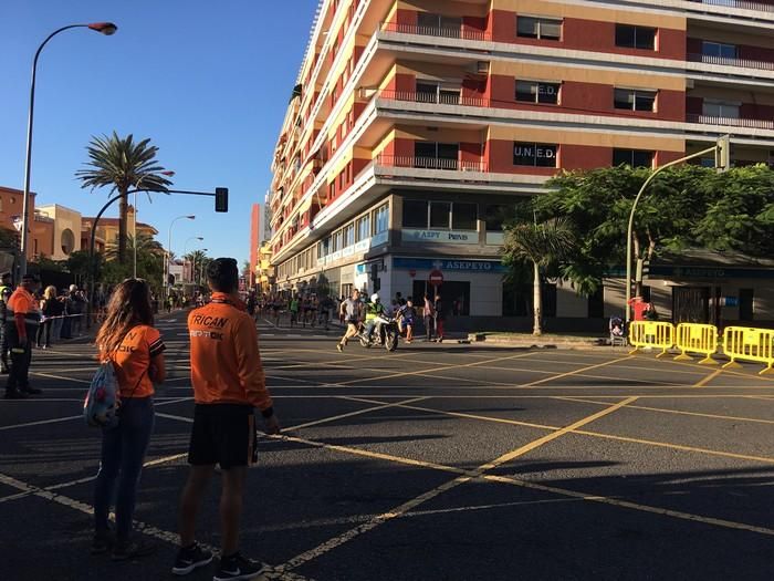 La salida de la HPS San Silvestre desde León y Cas