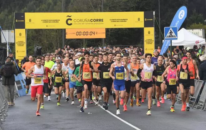 La carrera de Novo Mesoiro despide la temporada del Coruña Corre con triunfo de Antón Gómez y Alba Raso