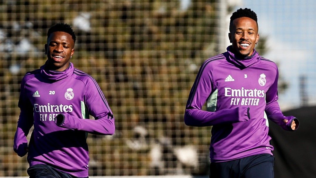 Vinicius y Militao, en el entrenamiento de este sábado.