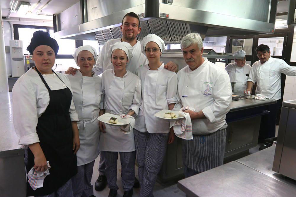 El aula restaurante de la escuela de hostelería de La Cónsula en Málaga  abre al público para la realización de actividades participativas del público en la formación práctica del alumnado