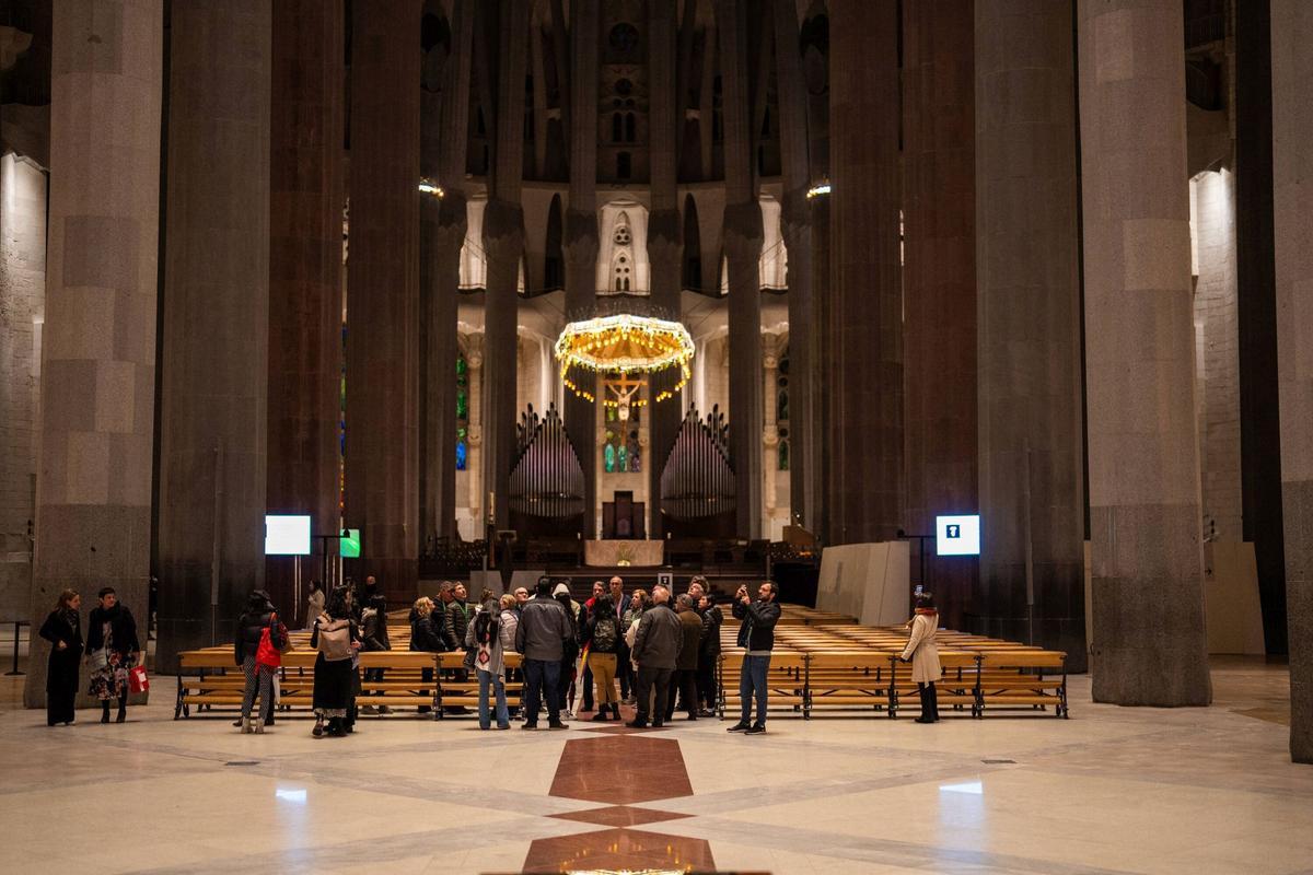 Con motivo de la Diada de Sant Jordi, la dirección del templo sorteó 90 entradas para visitar la Sagrada Família después de que las puertas de acceso se cierren al público.