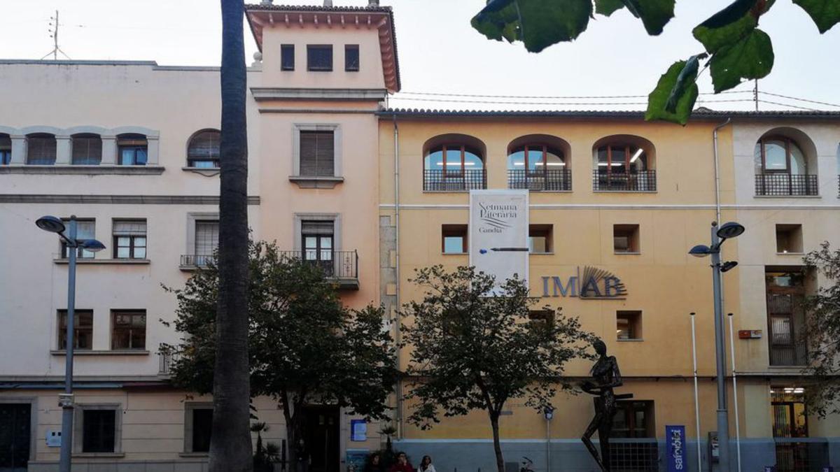 Gandia cambia el plan urbanístico para ampliar la biblioteca Central