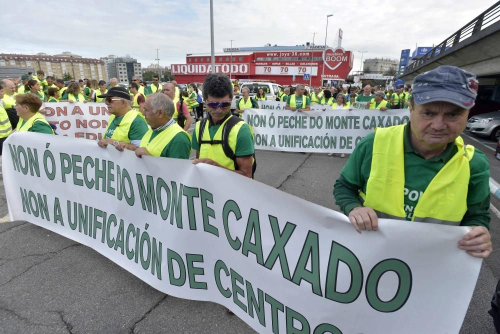 Marcha en A Coruña por el cierre del Monte Caxado