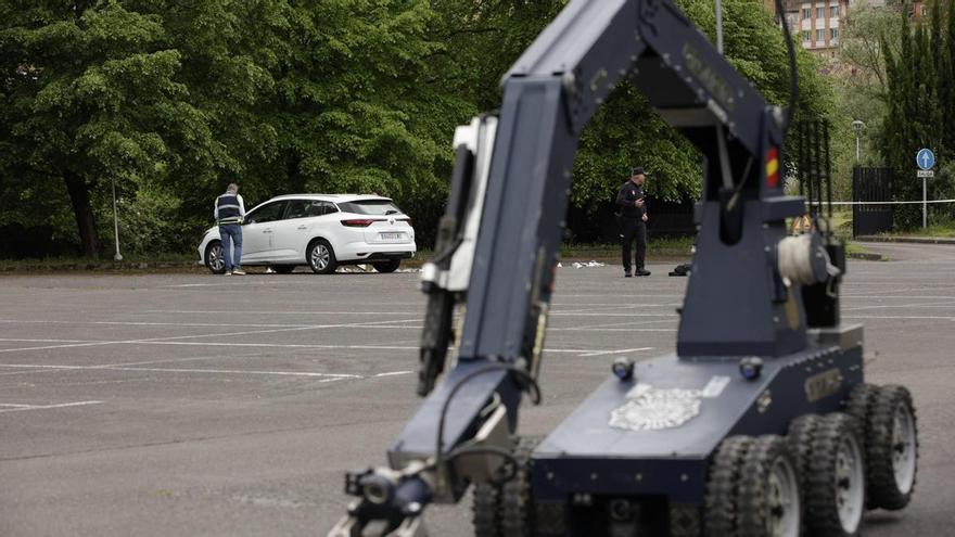 Así ha sido el simulacro de atentado terrorista con explosivos en el Museo de la Minería de El Entrego