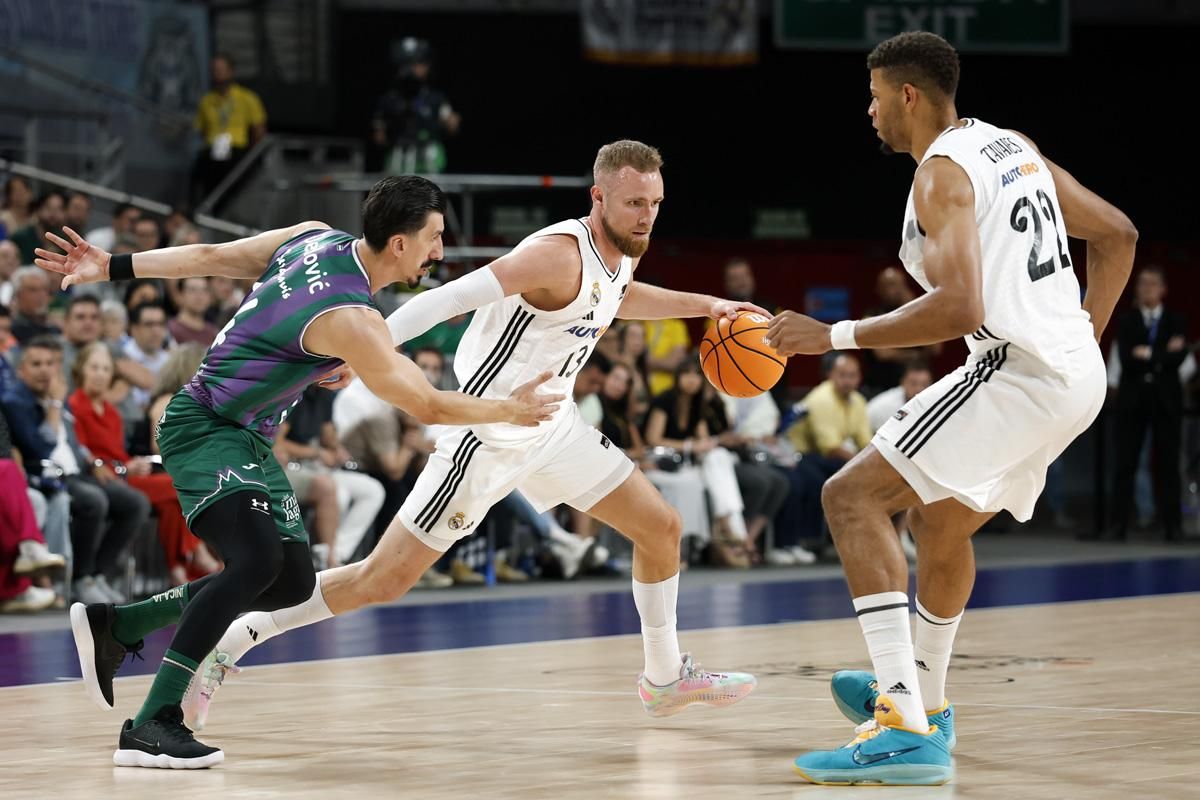 Fotos del segundo partido de semifinales de la ACB: Real Madrid 90-75 Unicaja