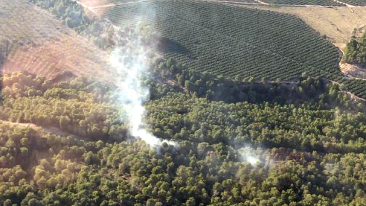El incendio de Móra d'Ebre, ya estabilizado, visto desde el aire