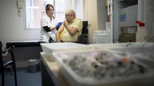 Catalunya obrirà dilluns la vacunació de la grip a tota  la població